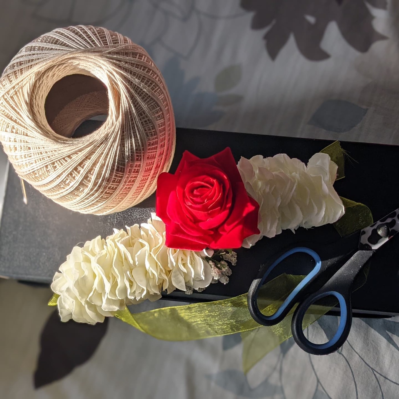 Real flower jewellery by Events by Faya, Ottawa