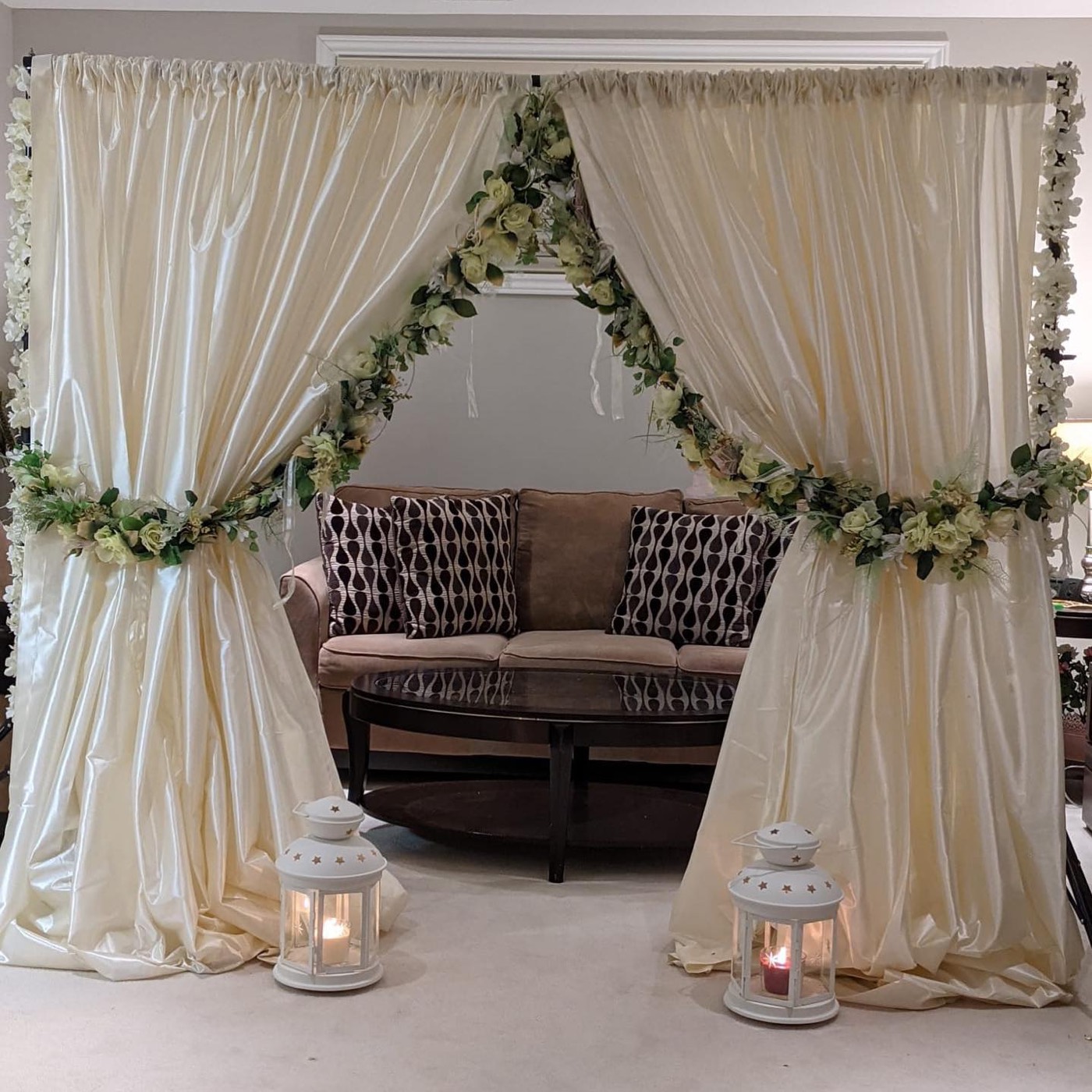 Rajasthani lantern décor in Ottawa by Events by Faya