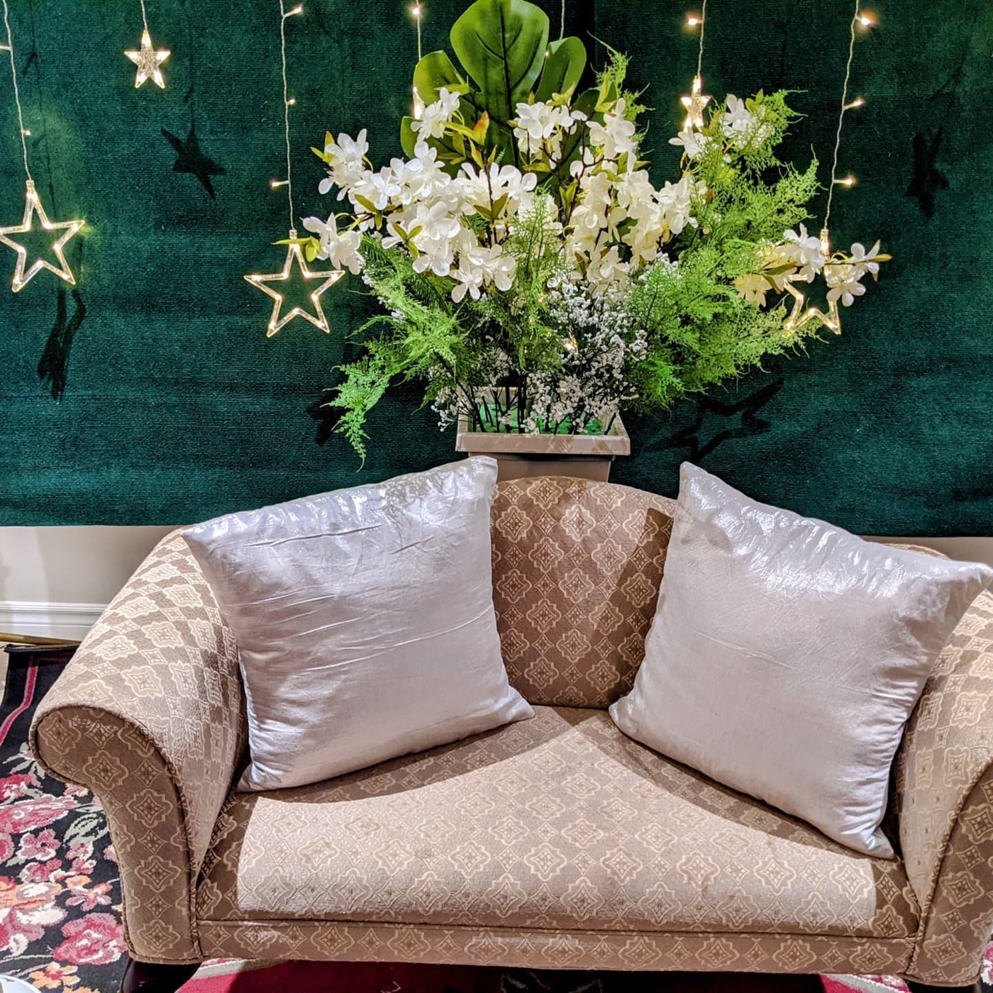 Elegant decore for small geathrings like Nikkah Engagement etc — Faya